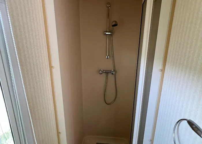 Mobil 4 Place Camping